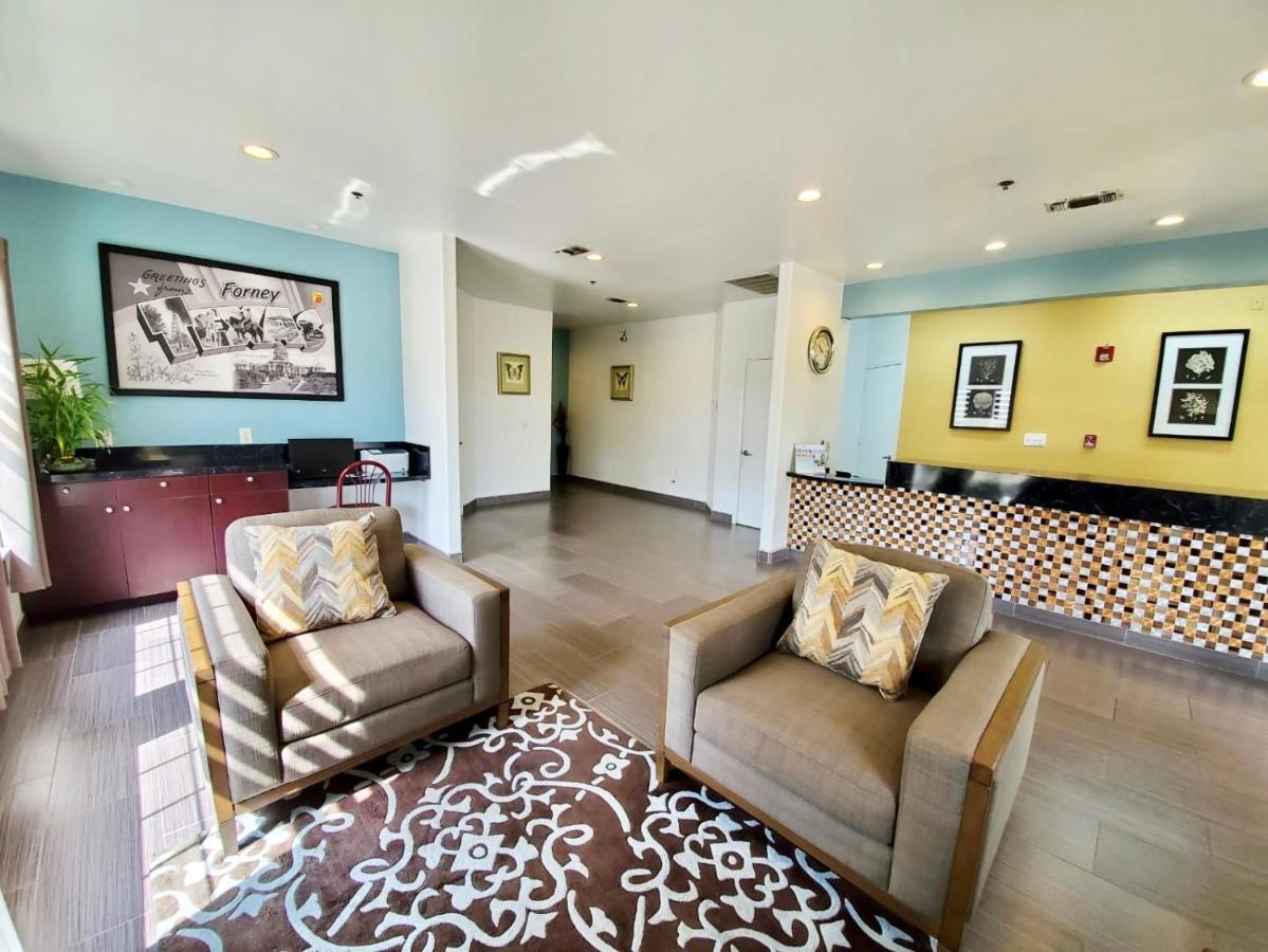 Super 8 By Wyndham Forney/East Dallas Zewnętrze zdjęcie