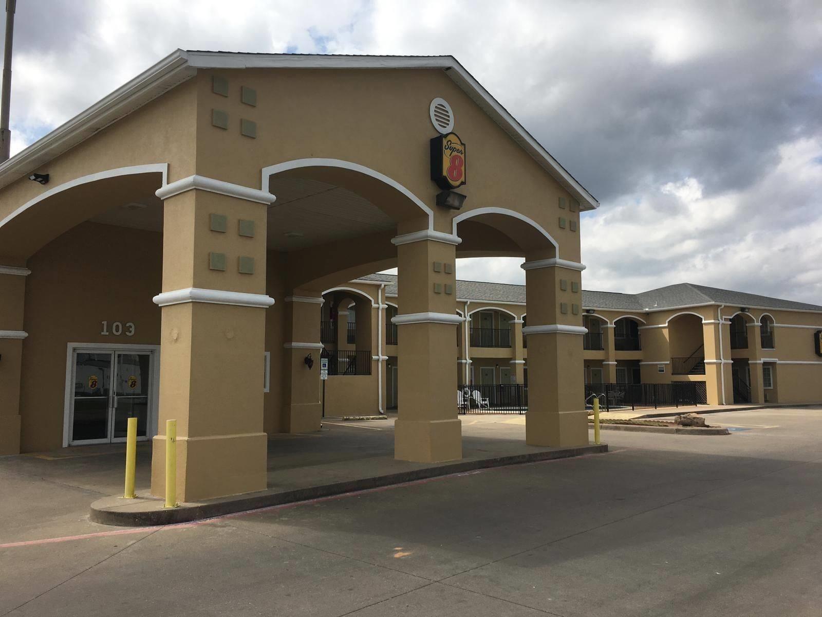 Super 8 By Wyndham Forney/East Dallas Zewnętrze zdjęcie
