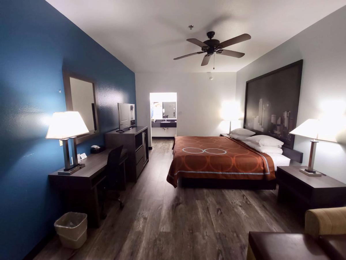 Super 8 By Wyndham Forney/East Dallas Zewnętrze zdjęcie